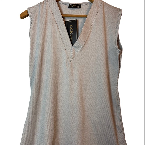 CCK style nwt sleeveless top ladies large 40 - Picture 1 of 7